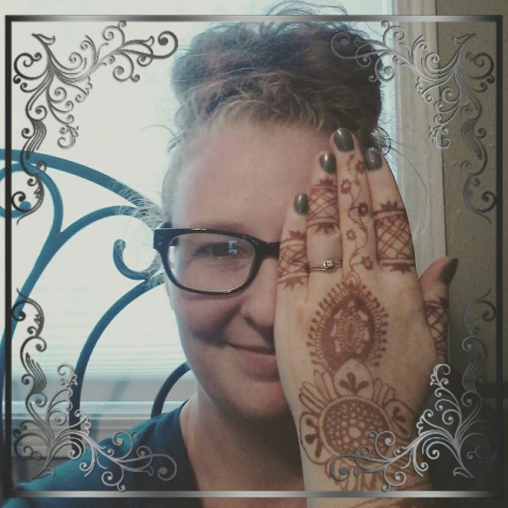 Meet your Posher, Naomi